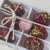 DATE-LICIOUS Choco Peanut GIFT BOX