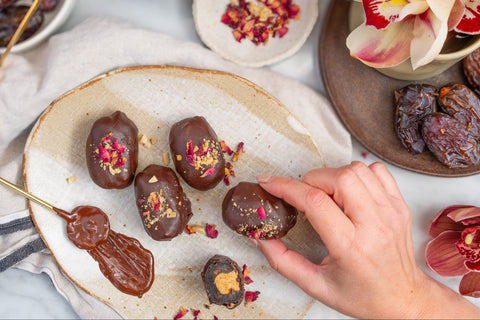 Chocolate Coated Date PEANUT