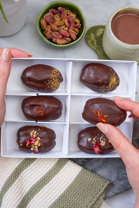 Chocolate Coated Dates GIFT