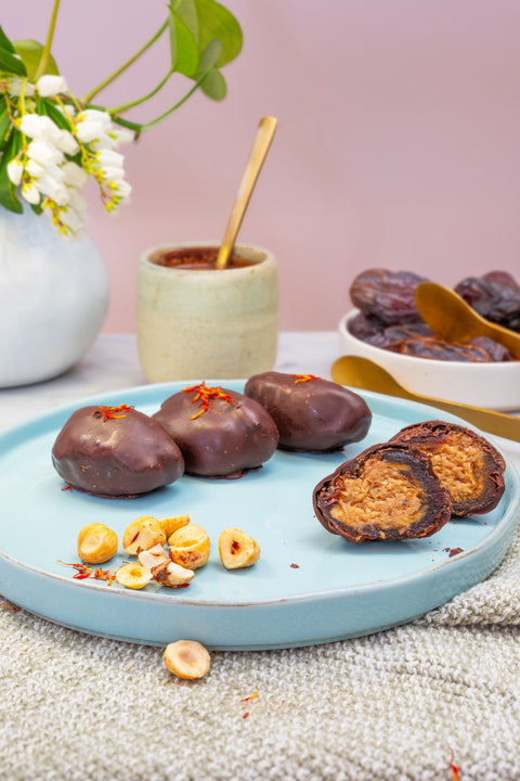 Chocolate Coated Date HAZELNUT